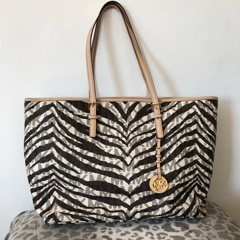 Michael Kors tote